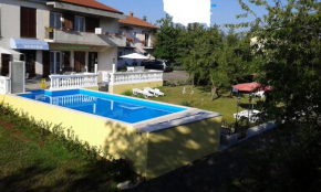Moderne Wohnung In Rupa Mit Privatem Parkplatz
